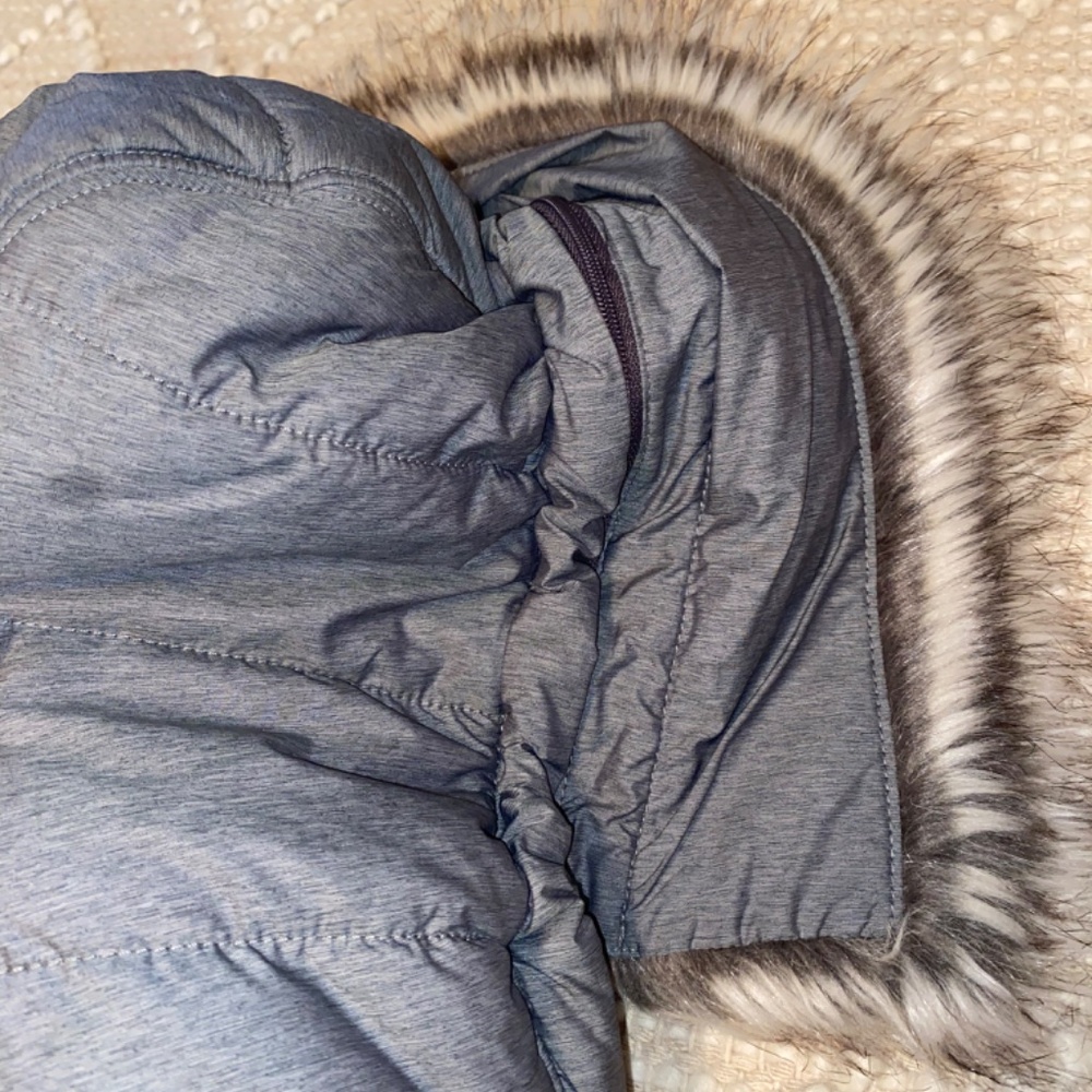 North Face Coat - image 8